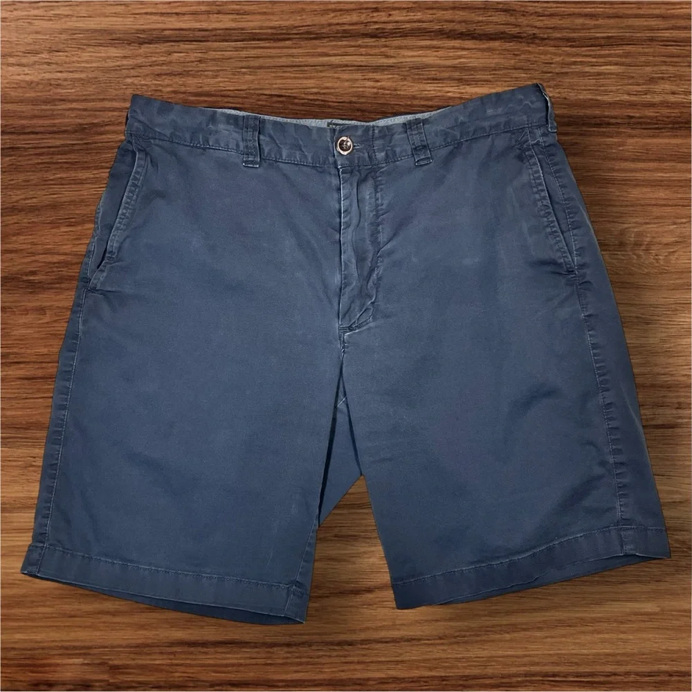 J. Crew Men’s Dark Blue 9” Chino Shorts. Stretch Material. Size 32.